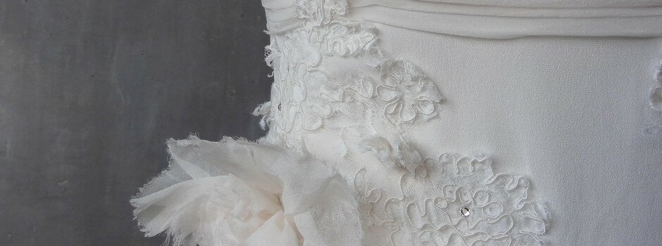 Copie de 9-detail robe Violaine.JPG