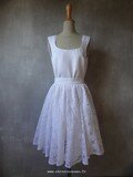 Robe en crêpe satin et dentelle 